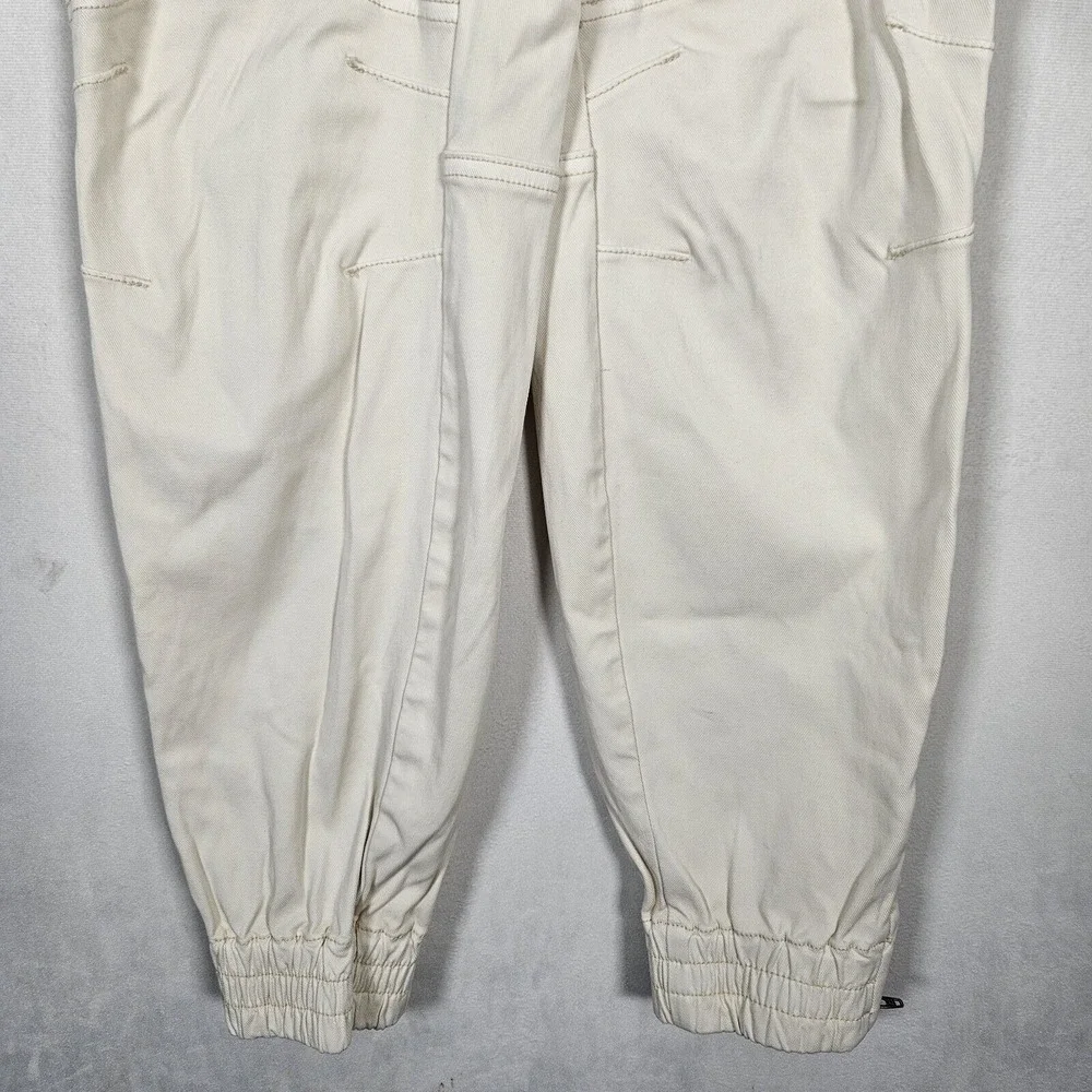 SPANX Jeans Women's M 28x29.5 Stretch Twill Cargo‎ Ivory Pockets Hem Zip Joggers